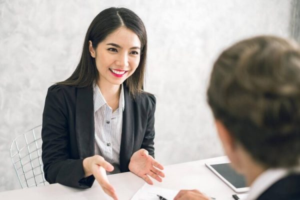 thi nói tiếng Anh
